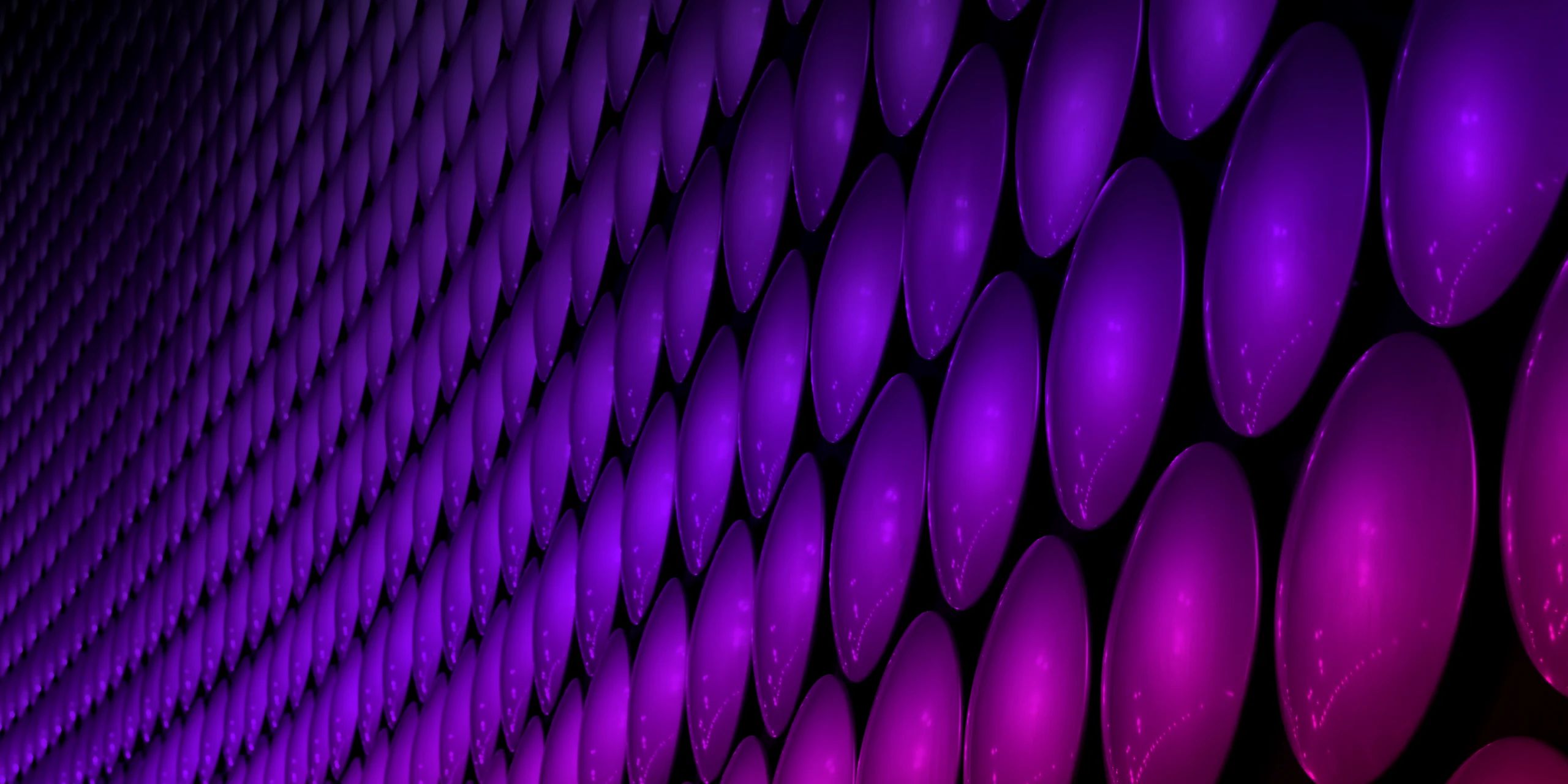 Aluminium discs on the Selfridges building in Birmingham, seen from below